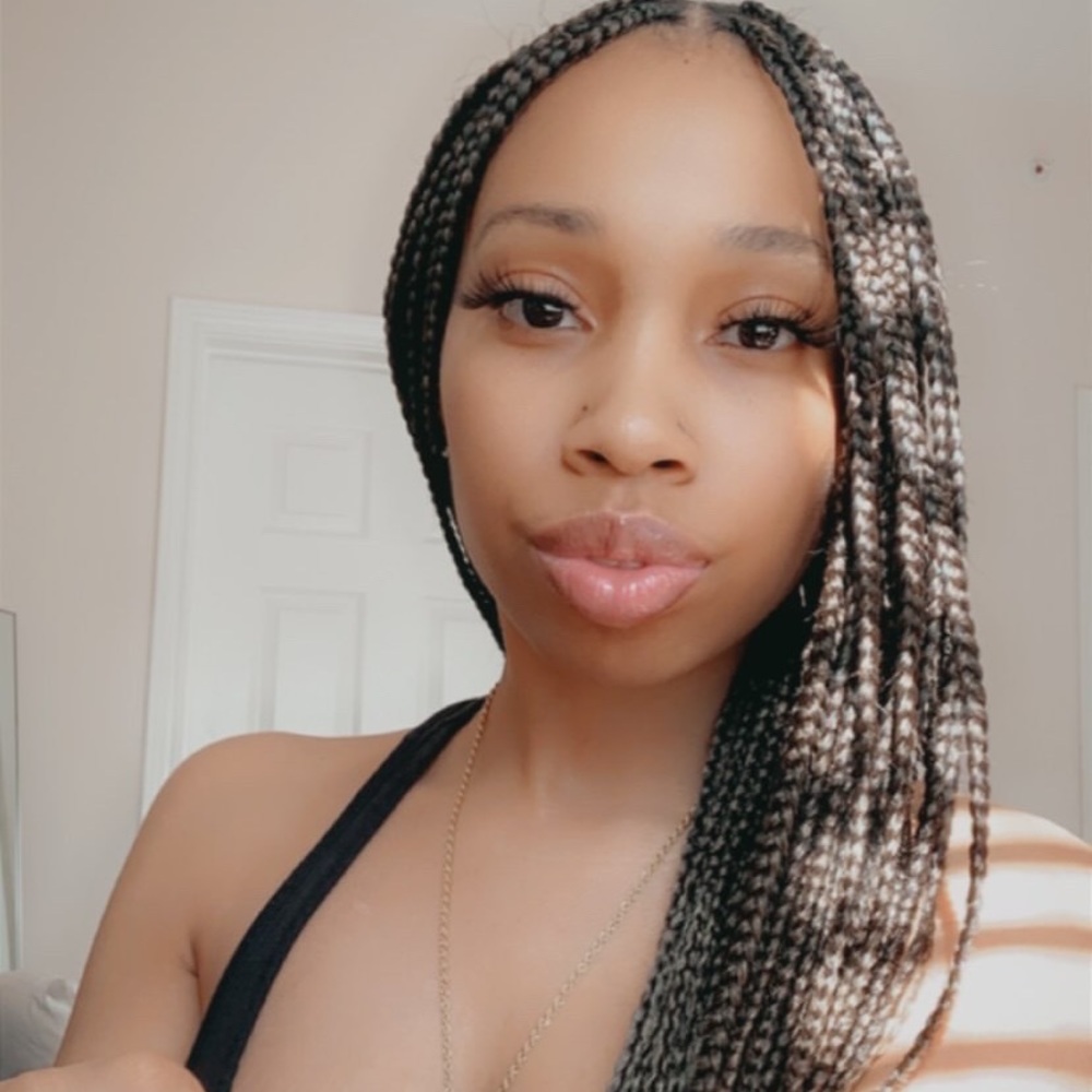 Meet your Posher, Melanie